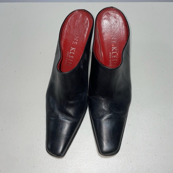 Anne Klein Black Leather Mule Heel Size 8.5 - Picture 2 of 7